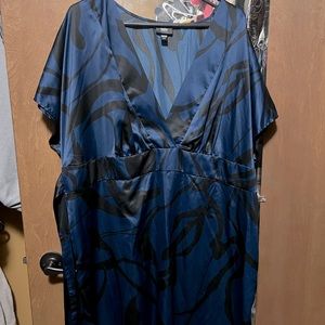 Blue and black Mossimo dress.  24/26.